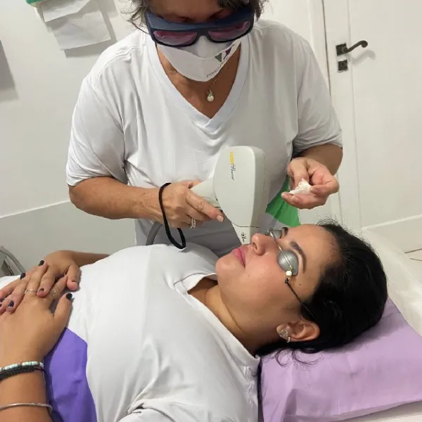 esteticista e depiladora